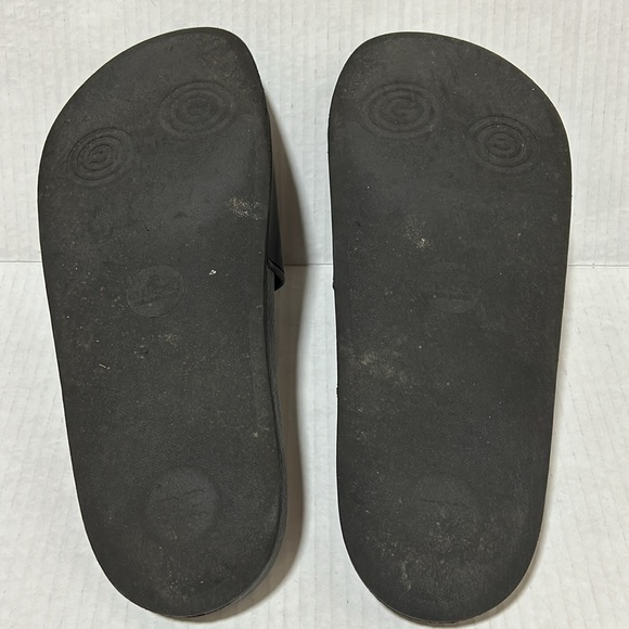 Gucci Black Logo Rubber Slide Sandals - Size 11 - Picture 7 of 10